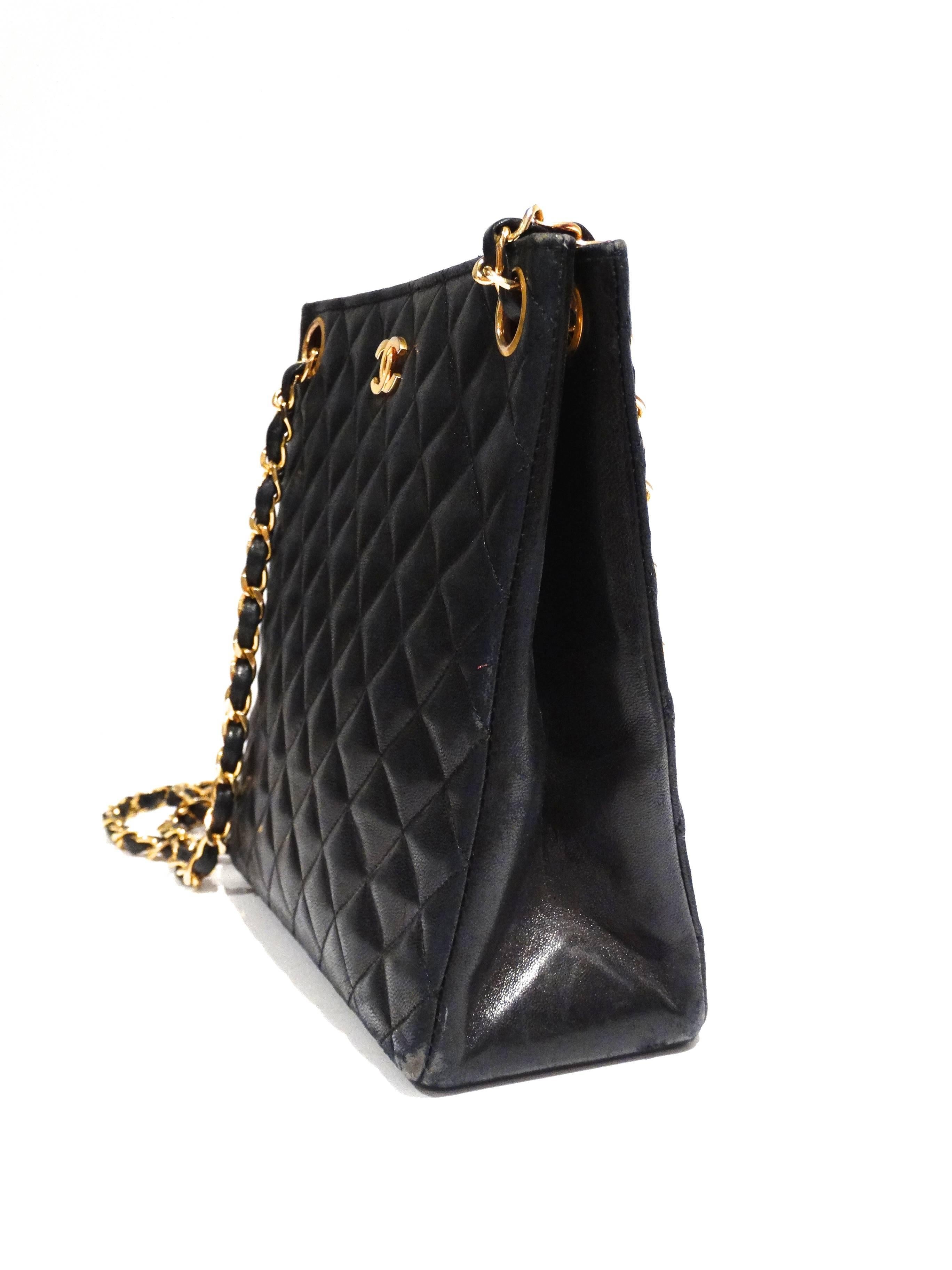 Women's 1980s Chanel Dark Navy Quilted Diamond Shoulder Bag