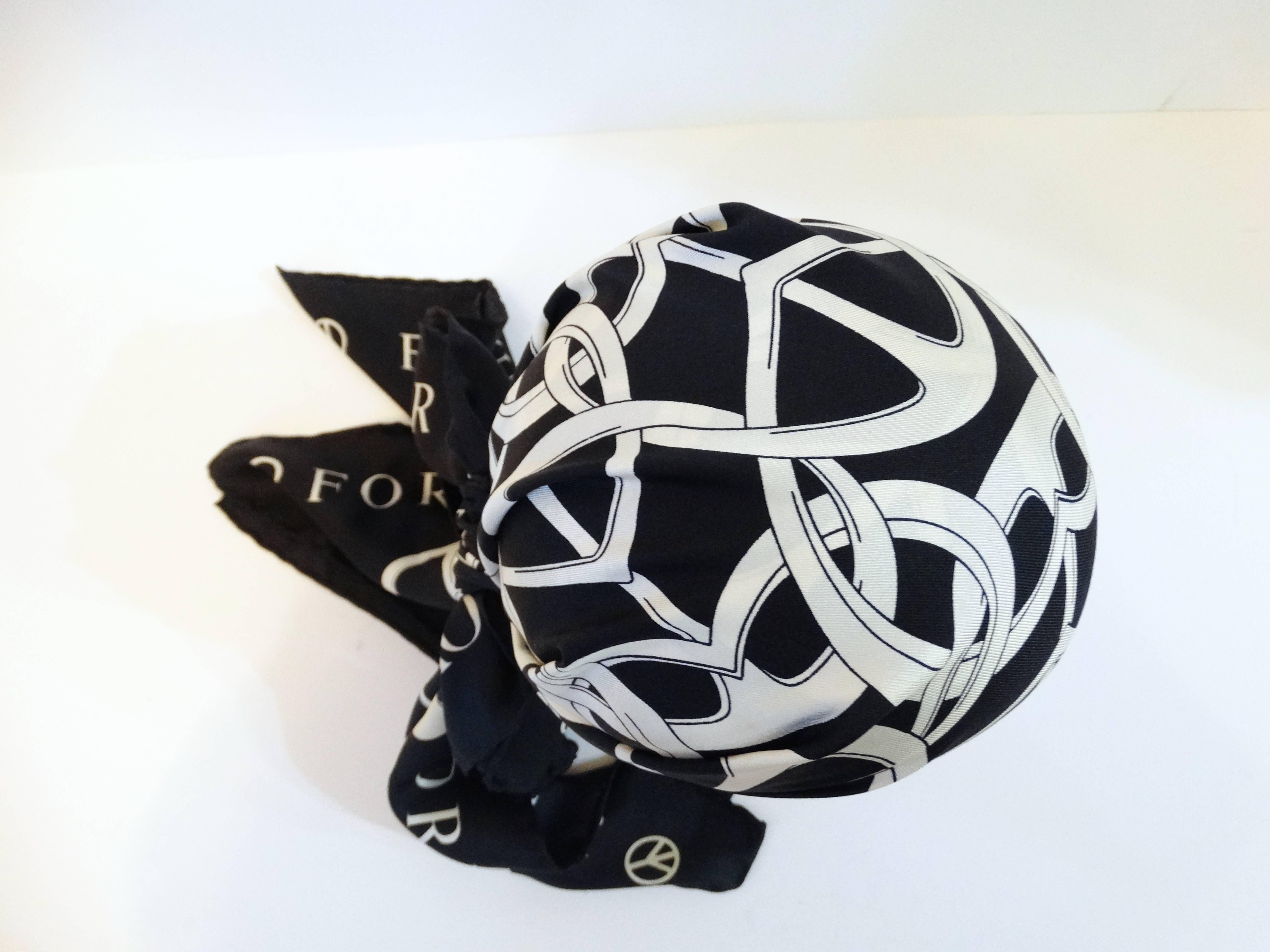 Fabulous Black and White Moschino 1990s 'Peace and Heart print silk scarf 

signed Moschino Foulards
 
 Measures 32