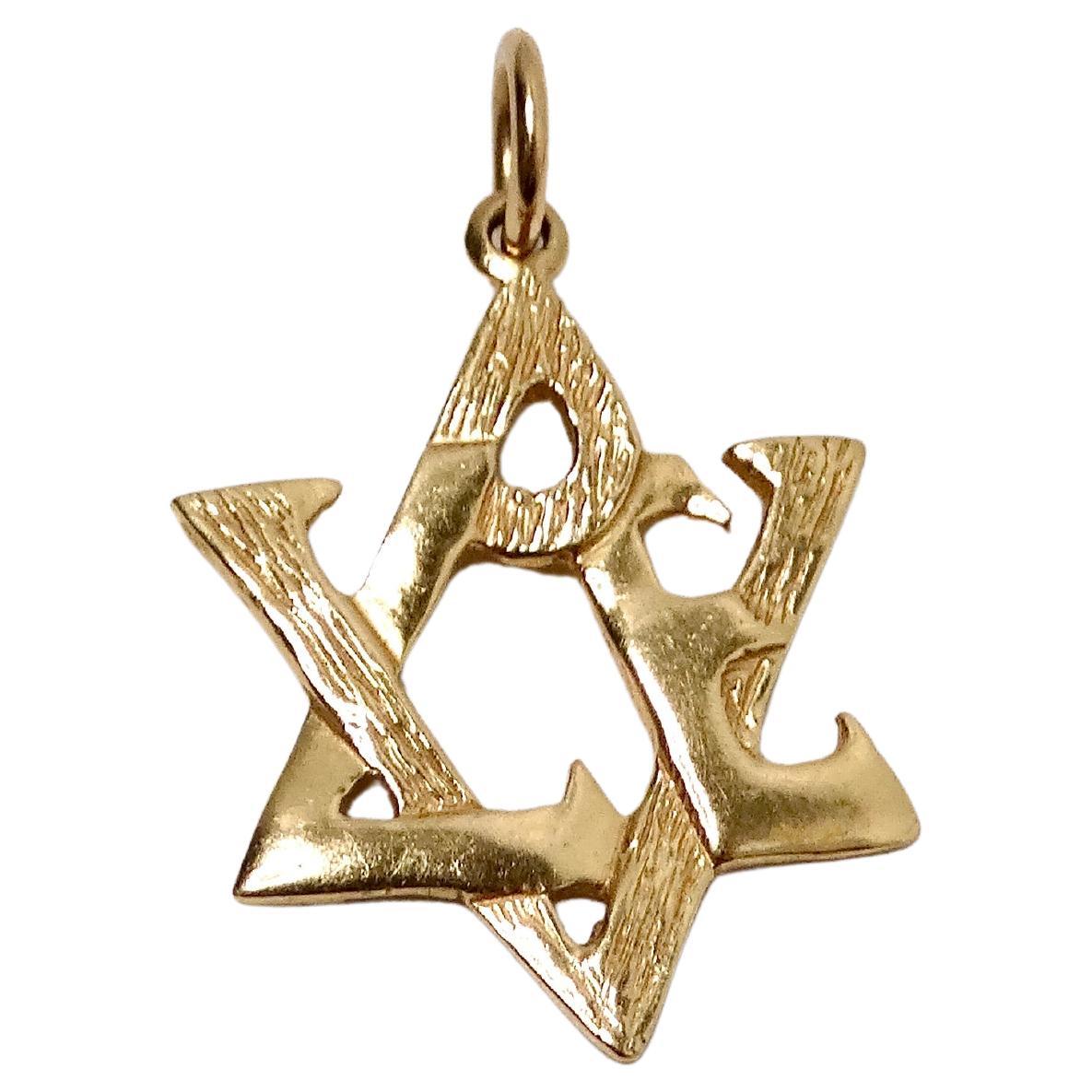 Ciondolo a forma di stella di David in oro 14k "LOVE", circa anni '90
