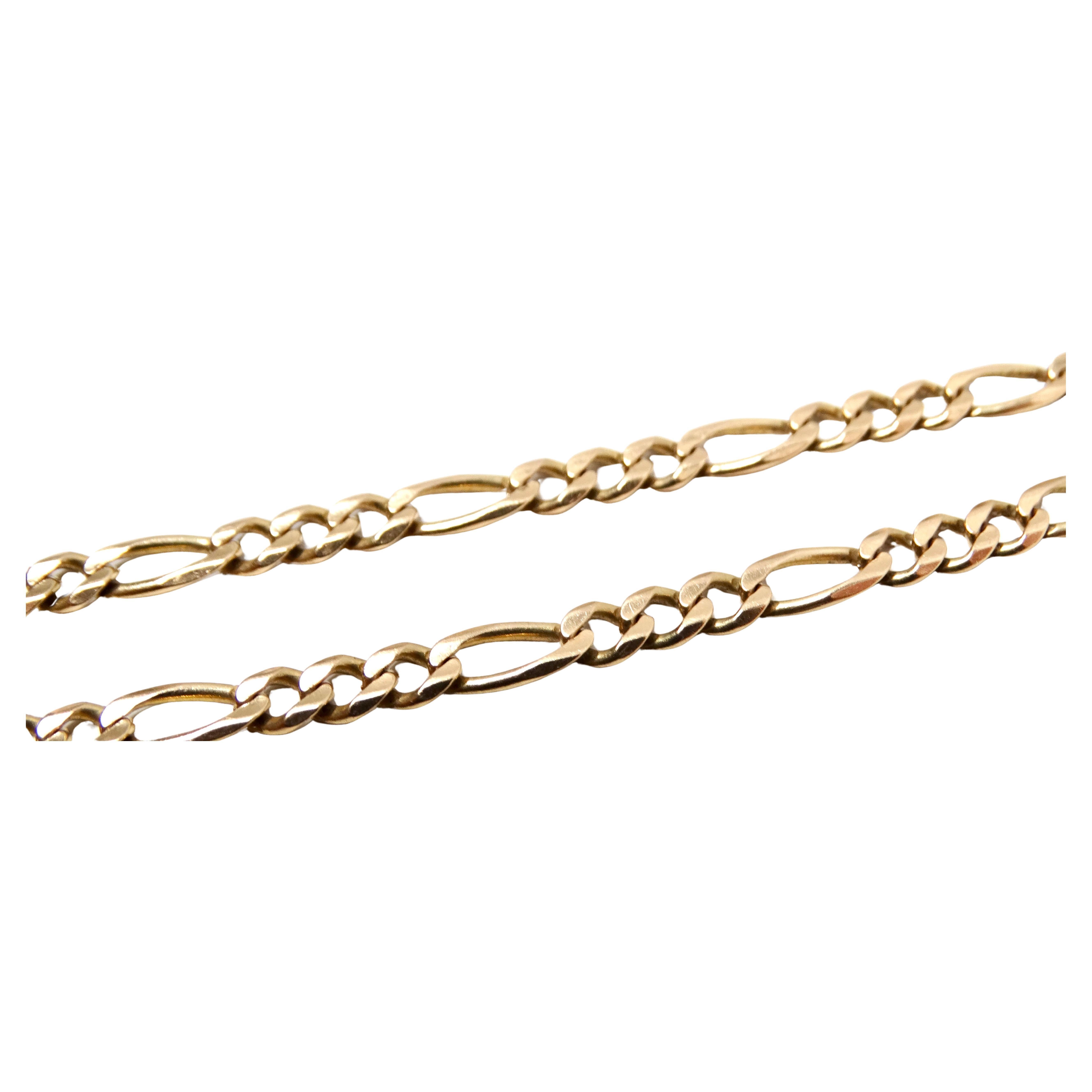 Ce bracelet italien à maillons en or 14 carats datant des années 1990 respire l'élégance intemporelle et le savoir-faire sophistiqué. Fabriqué en or 14 carats, ce bracelet présente des maillons audacieux et interconnectés qui en font un accessoire à