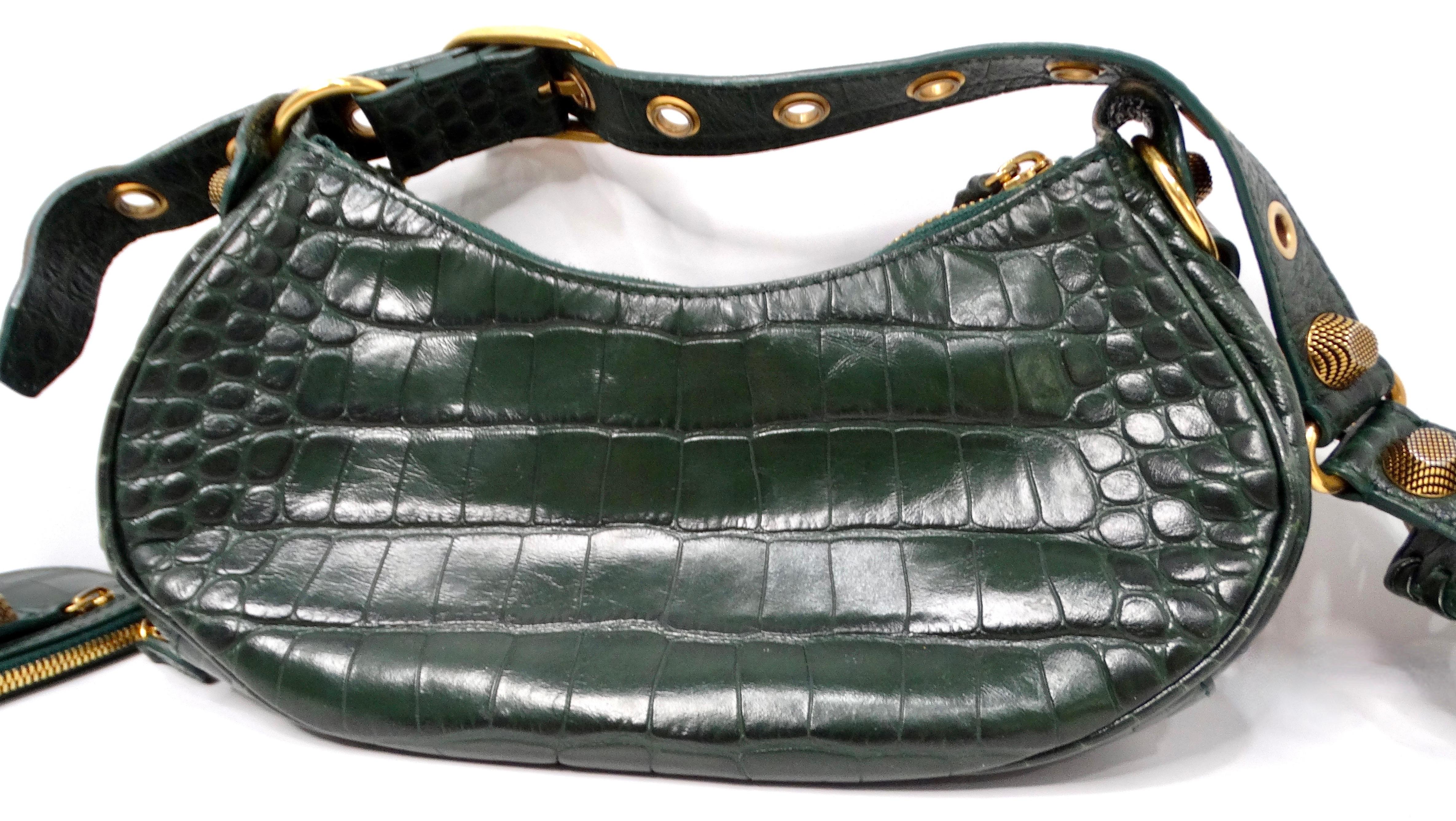 Balenciaga Le Cagole Umhängetasche aus grünem Leder mit Krokoprägung um 2022 im Angebot 3
