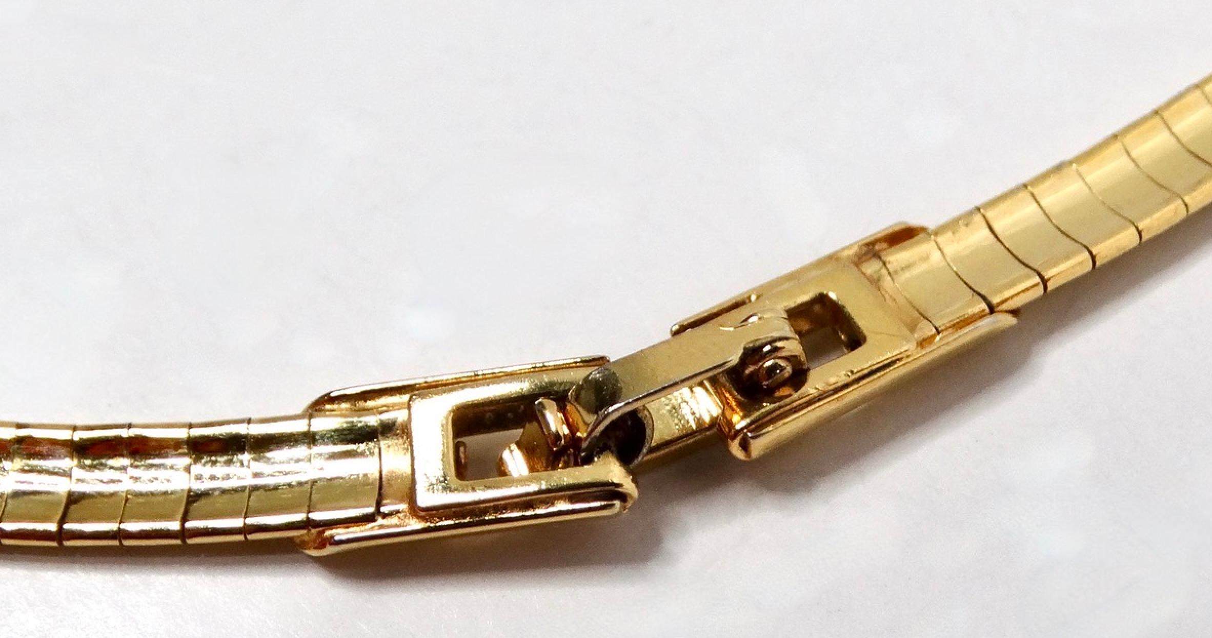 Collana Omega in oro giallo italiano 14k, anni '80 circa in vendita 1