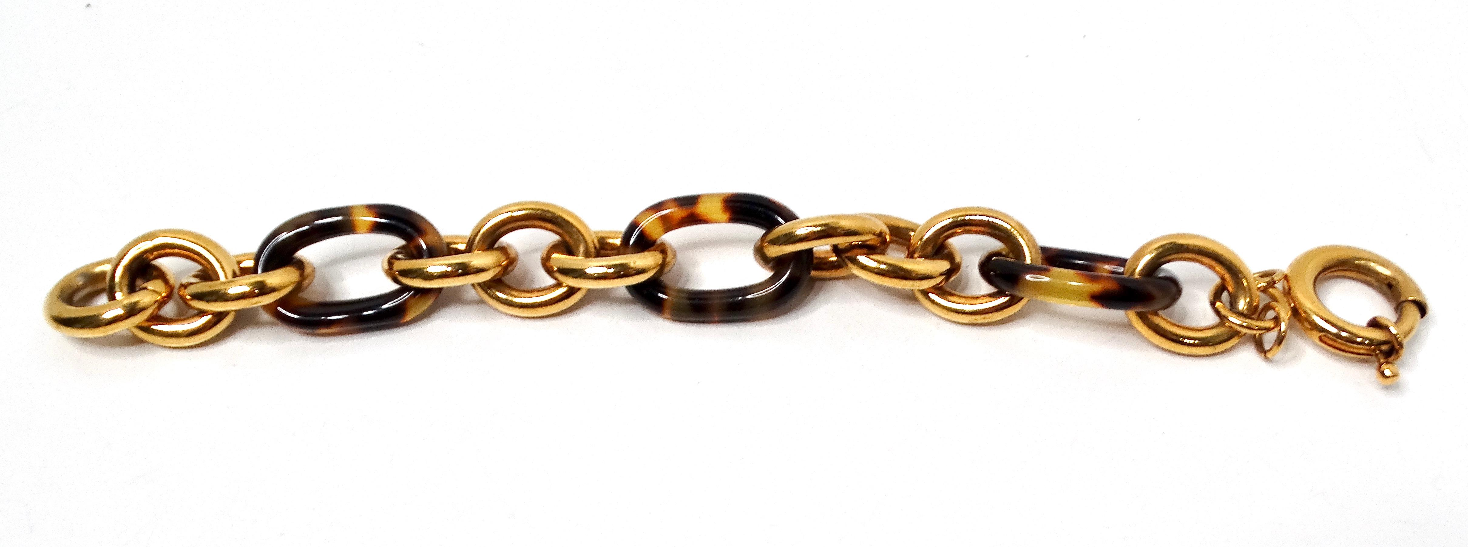Women's Fendi Inspired 18k Gold Plated & Tortoise Chain Link Bracelet For Sale
