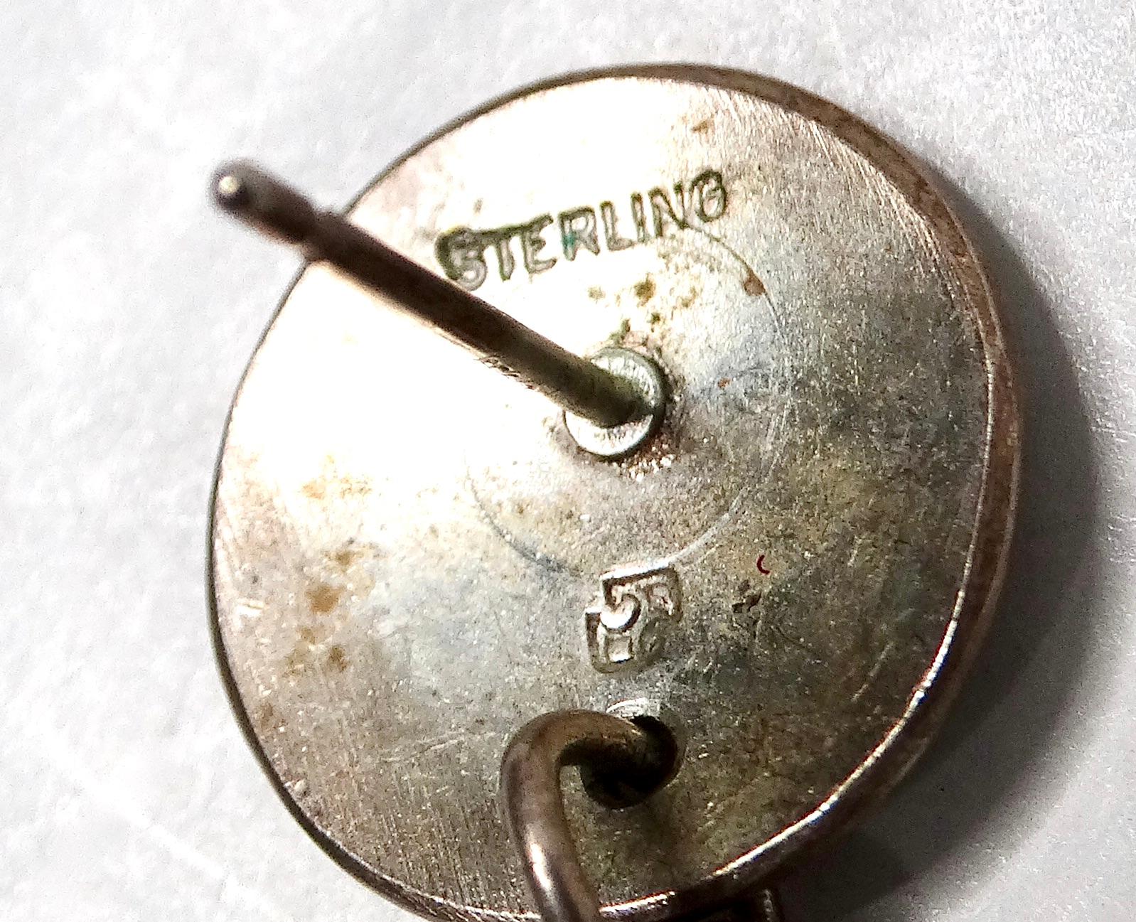 Orecchini a penzoloni geometrici in argento 925 con texture in vendita 1