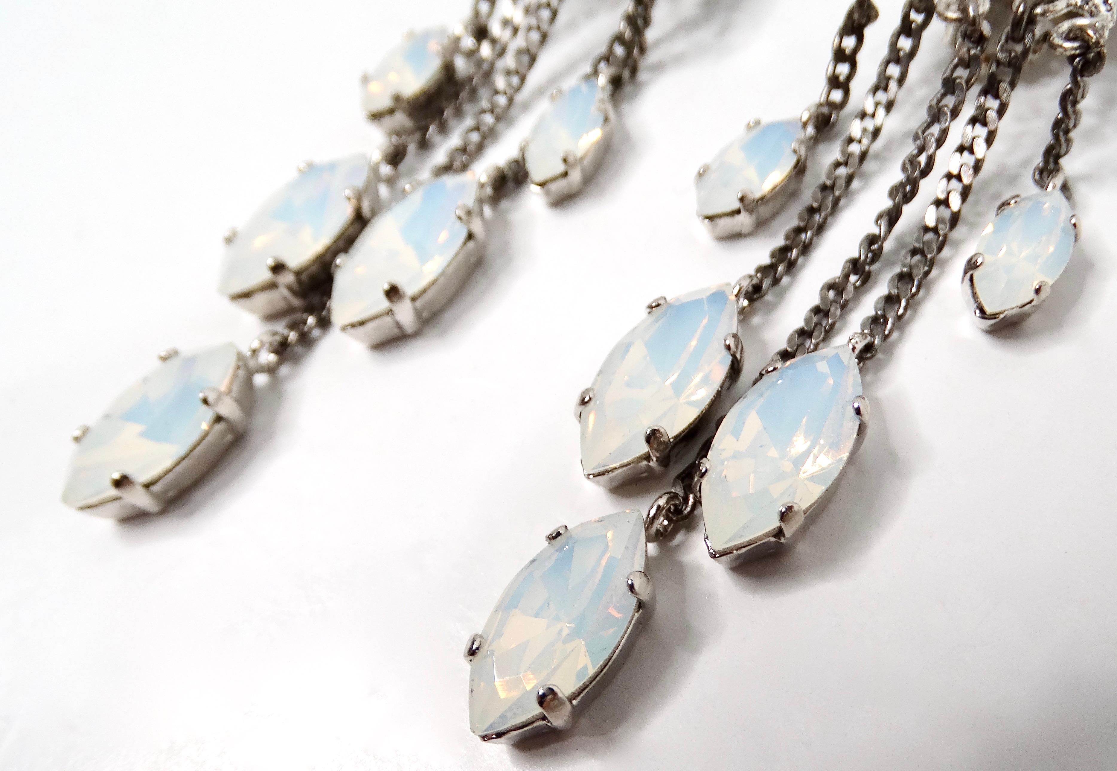 Orecchini a goccia Celestial Starburst in argento Sterling con strass In condizioni buone in vendita a Scottsdale, AZ