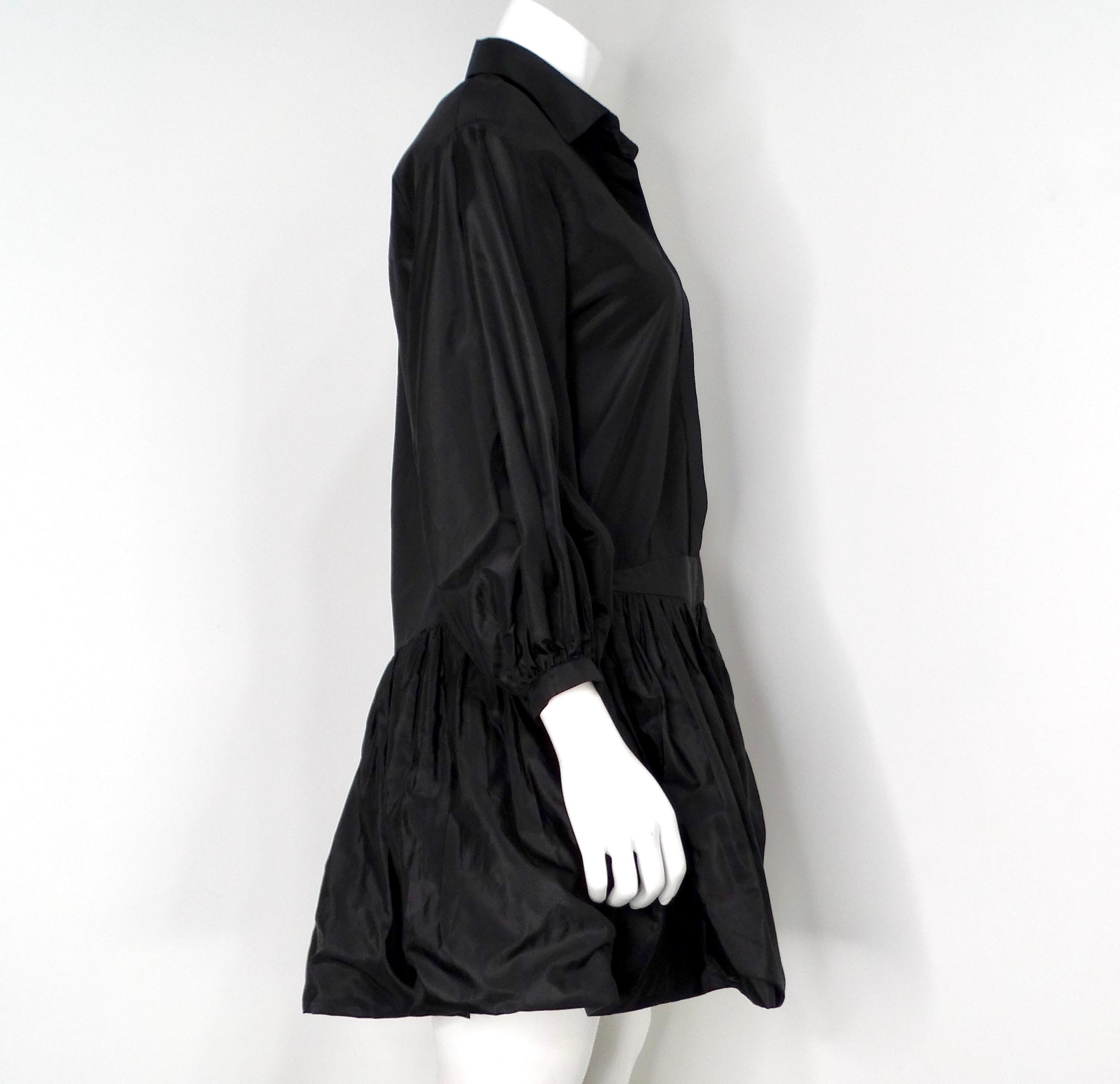 Valentino Abito camicia a maniche lunghe in taffettà di seta nero con bottoni in vendita 3