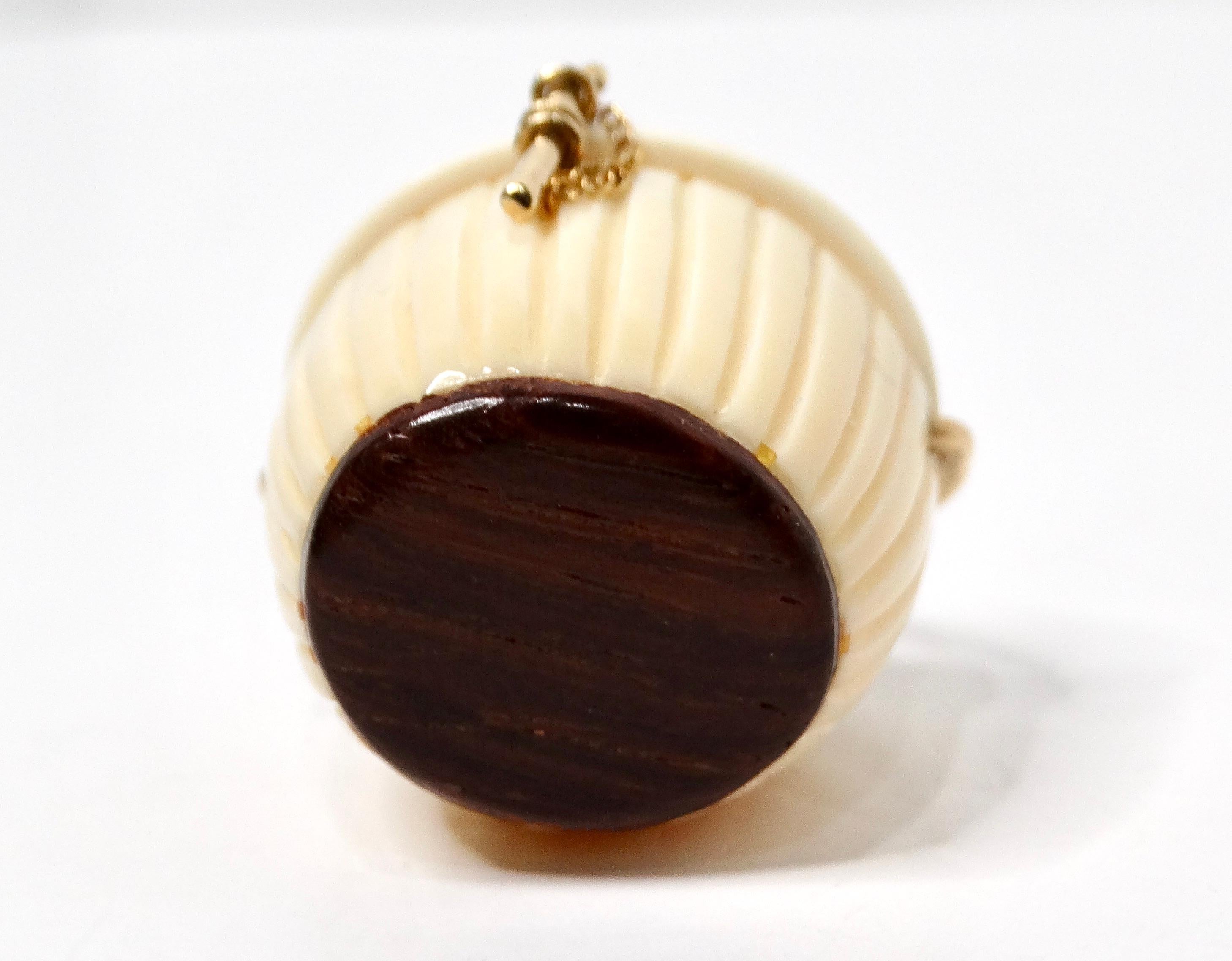Ciondolo con conchiglia di Nantucket intagliato a mano in oro 14k anni '70 in vendita 5