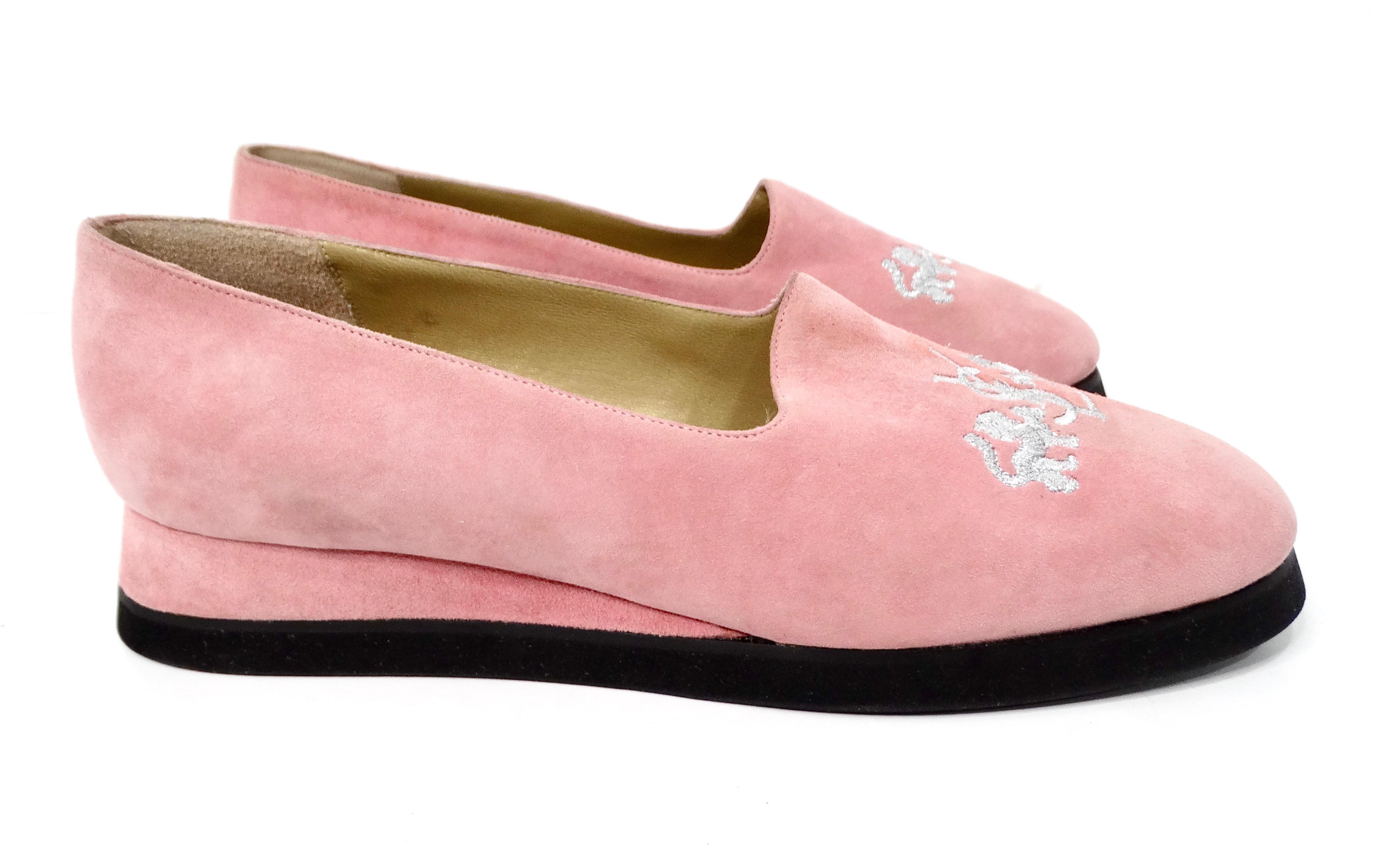 Mocasines con cuña cubierta bordados en ante rosa Yves Saint Laurent circa 1998 en venta 3