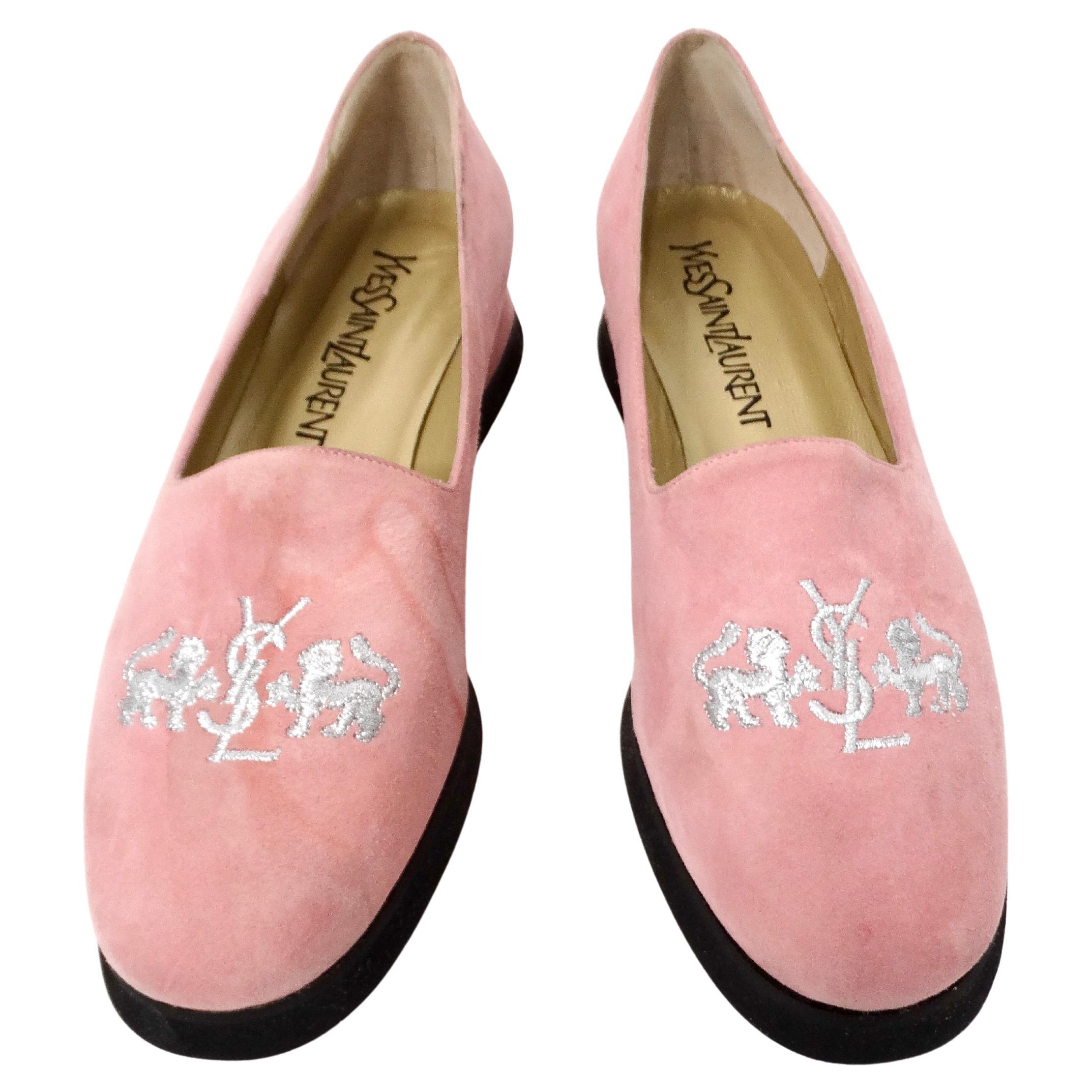 Mocasines con cuña cubierta bordados en ante rosa Yves Saint Laurent circa 1998 en venta