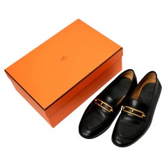 Hermès 2021 Colette Black Smooth Calfskin Loafers