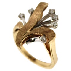 14k Gold & Diamond Floral Spray Fan Cocktail Ring circa 1940s
