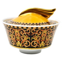 Sucrier à couvercle en porcelaine « Barocco » jaune et noir, signé Versace Rosenthal, datant des années 1990 environ