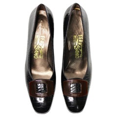 Salvatore Ferragamo Nero Calf-Crocodile Print "Firma" Vintage Mid-Heel Pumps