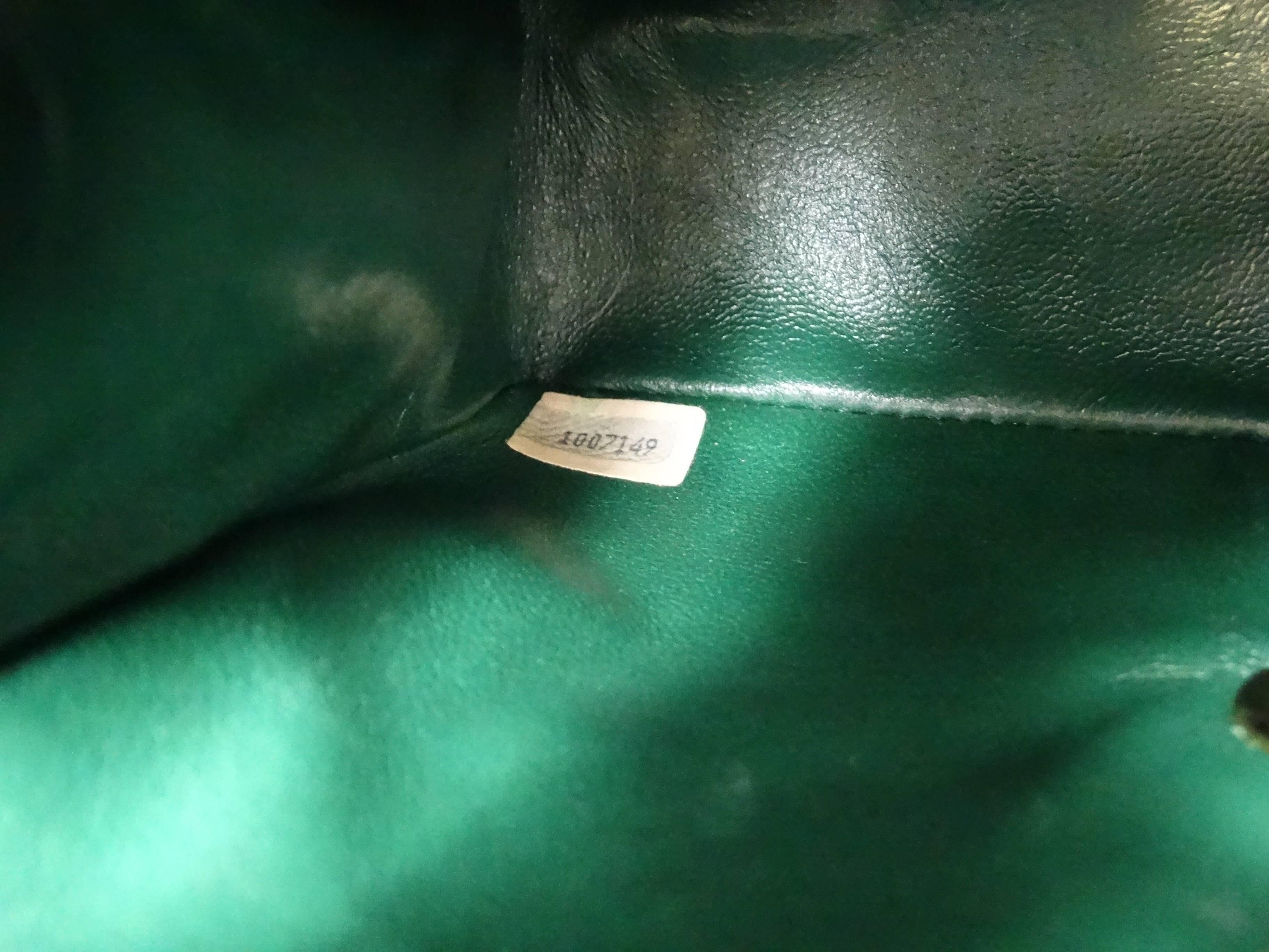 1990s Chanel Quilted Leather Shoulder Bag  5