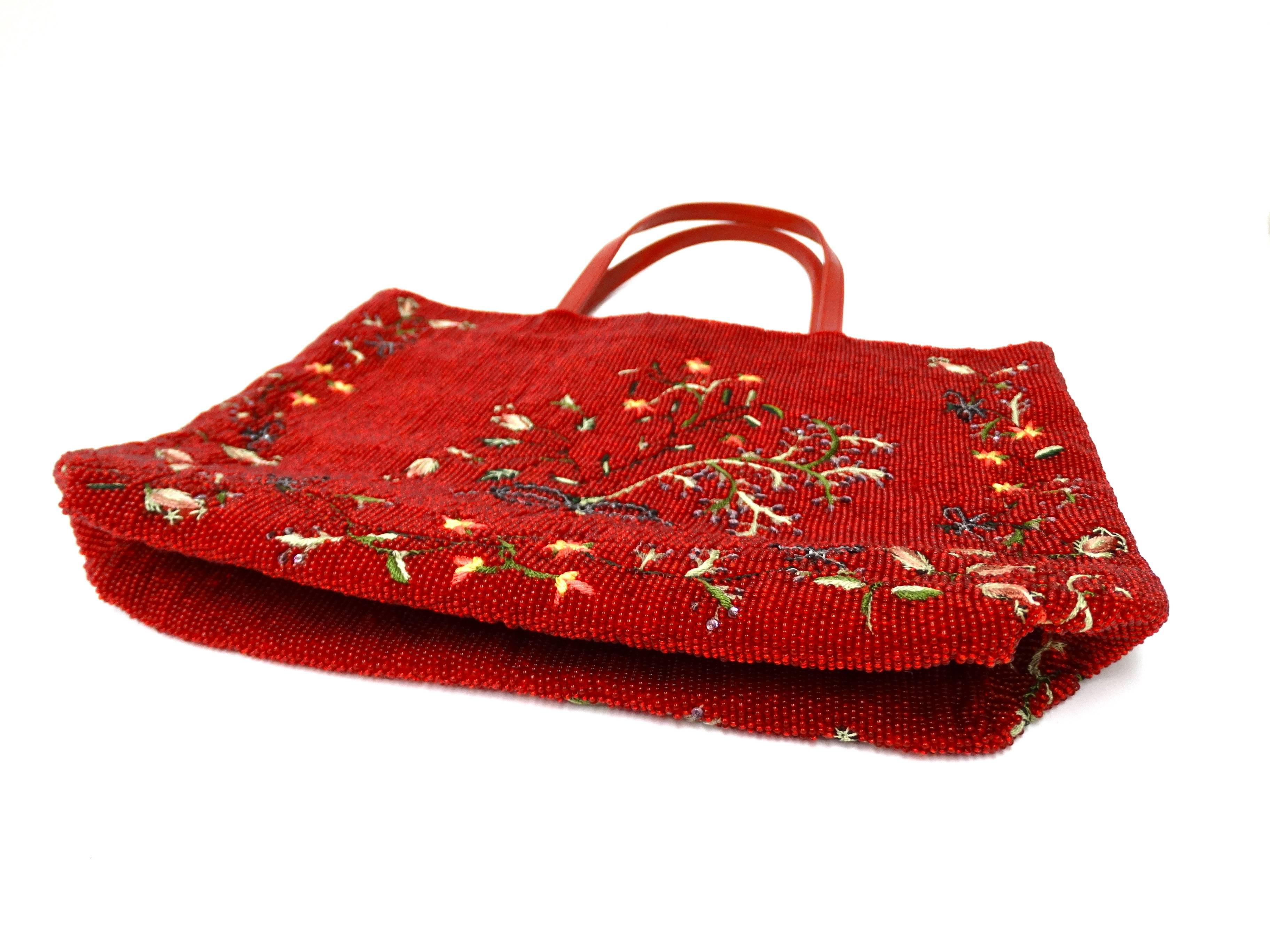 1999 Valentino Red Beaded Tote Bag In Excellent Condition In Scottsdale, AZ