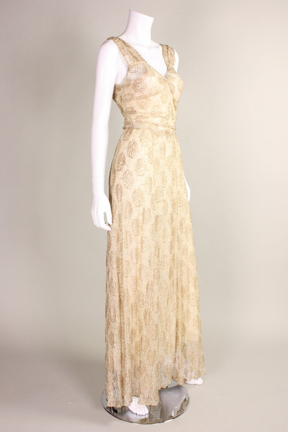 Ivory Lace and Gold Lamé Gown, 1930s  In Excellent Condition For Sale In Los Angeles, CA