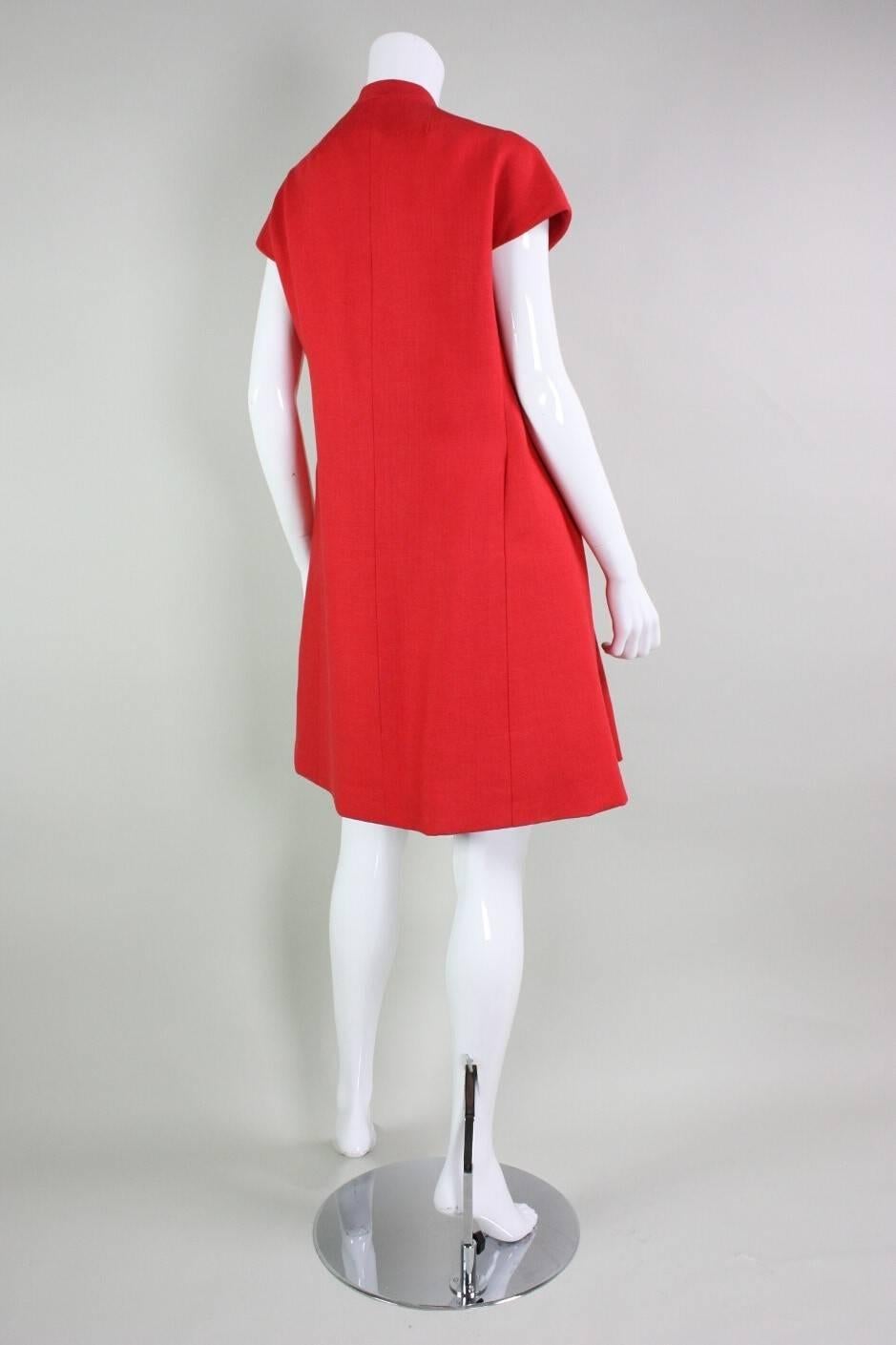 1960's Geoffrey Beene Red Linen Babydoll Dress In Excellent Condition In Los Angeles, CA