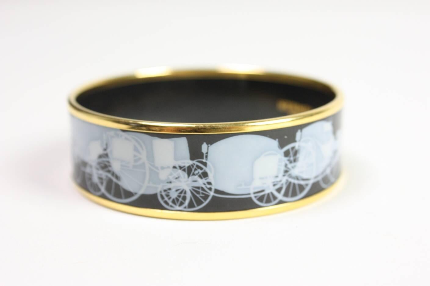 Hermes Enamel Bangle In Excellent Condition In Los Angeles, CA