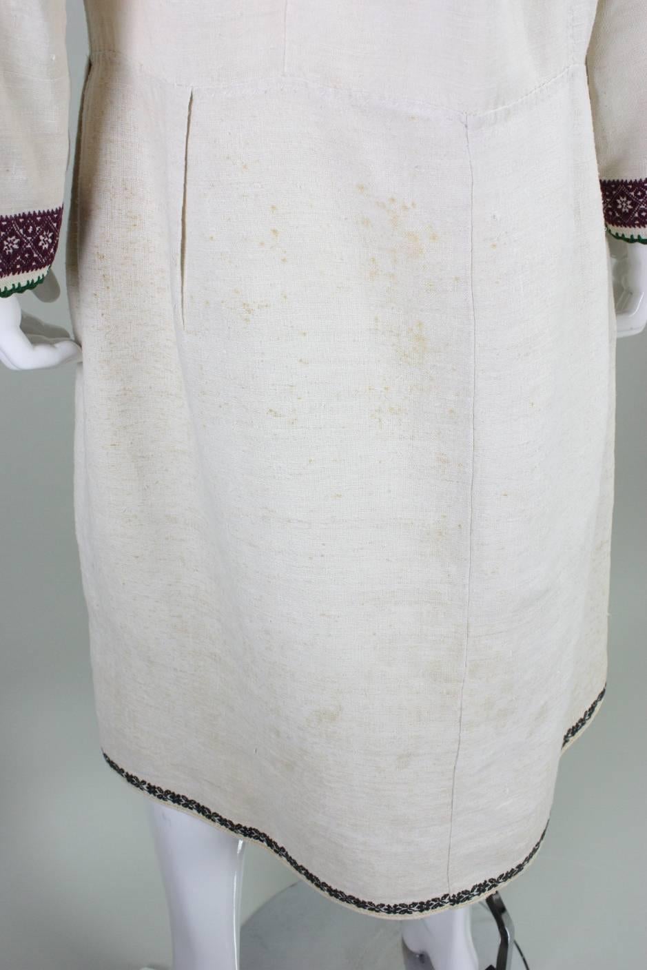 Vintage Eastern European Hand Embroidered Linen Dress For Sale 3