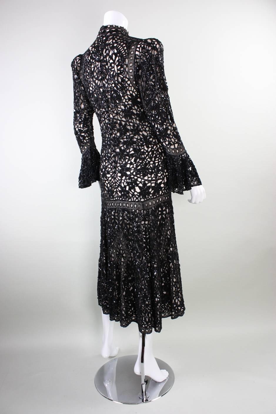Eavis and Brown Beaded Lace Evening Dress In Good Condition For Sale In Los Angeles, CA