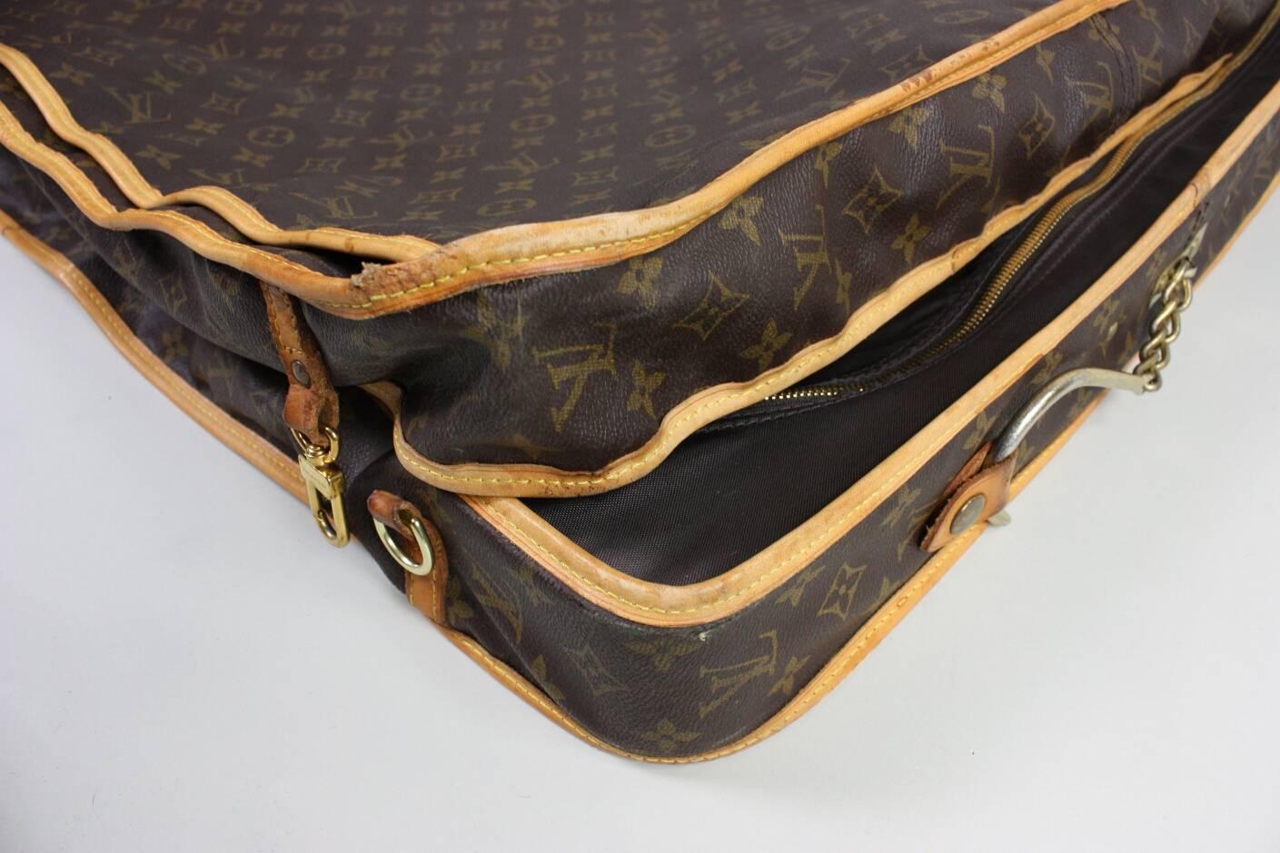 1990's Louis Vuitton Monogram Garment Bag Luggage For Sale 2