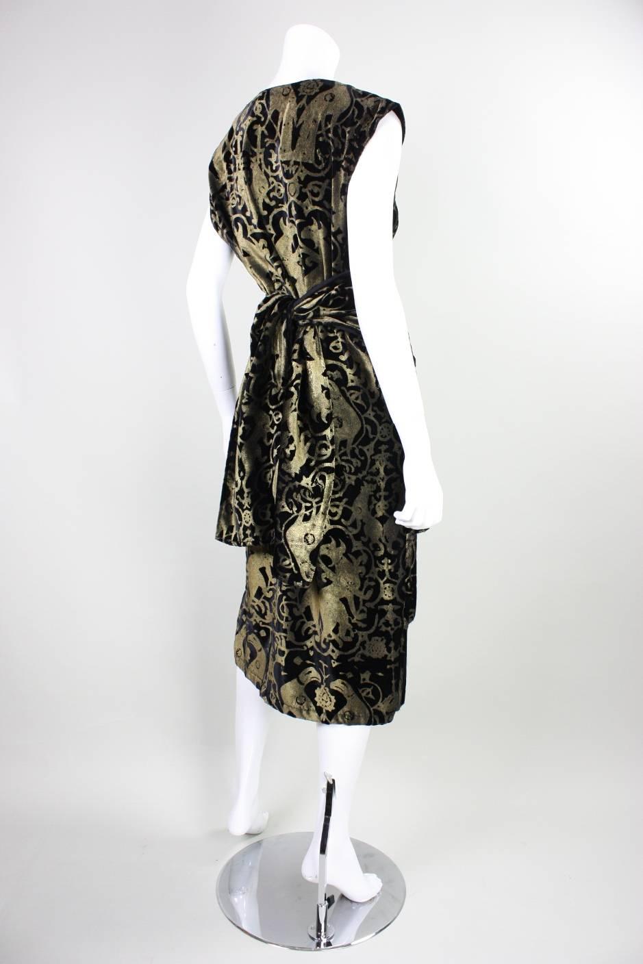 Vintage Fiorella Mancini Stenciled Velvet Art to Wear Sheath Dress In Excellent Condition For Sale In Los Angeles, CA