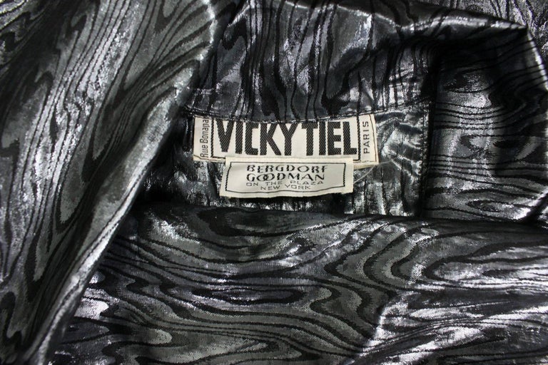 1990's Vicky Tiel Woodgrain Silver Lame Trench Coat 4