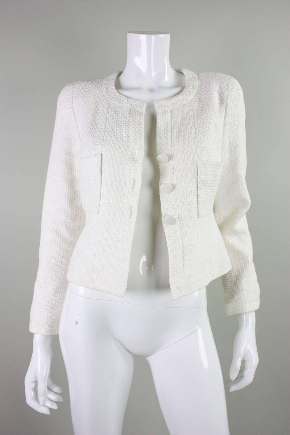 Women's 1990's Chanel Cropped White Textured Jacket For Sale