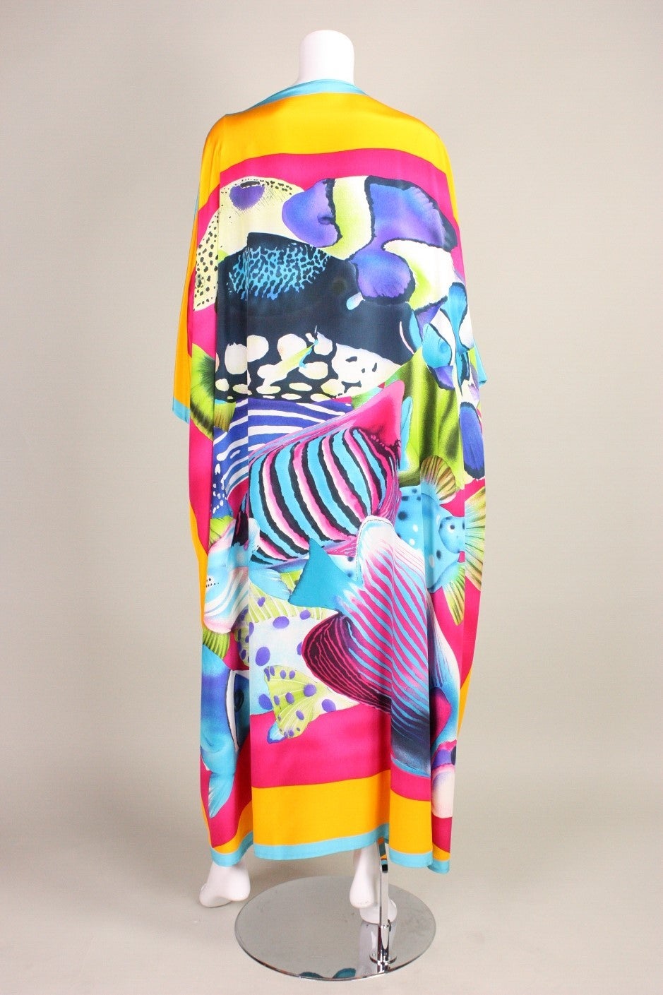 Bill Blass Caftan with Fish Print, 1980s  For Sale 1