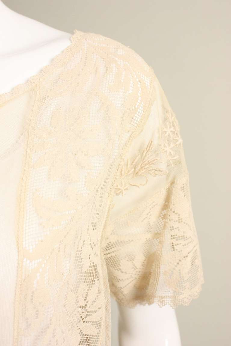 1920's Embroidered Net & Filet Lace Dress In Excellent Condition For Sale In Los Angeles, CA