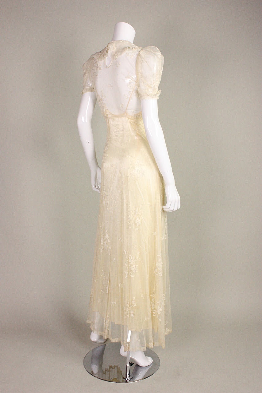 Women's 1930's Embroidered Cream Net Gown For Sale