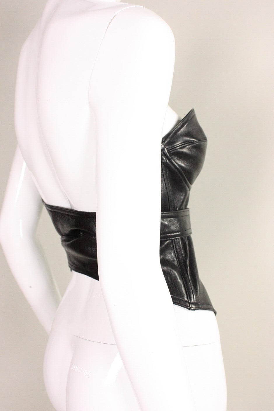 1990's Isaac Mizrahi Black Leather Bustier In Excellent Condition In Los Angeles, CA