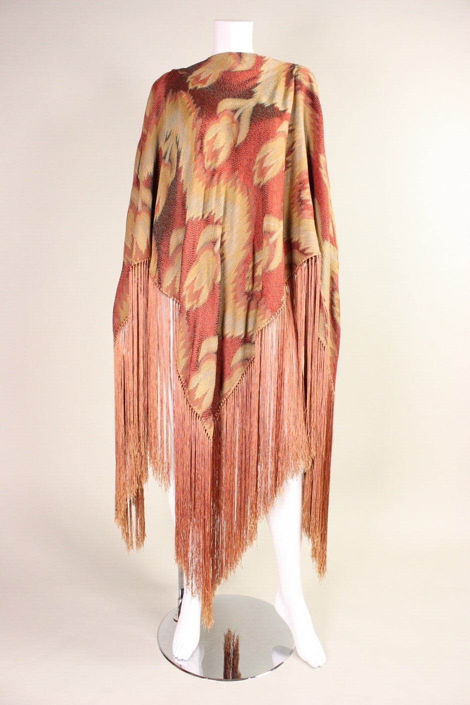 1980's Floral Jacquard Cape with Long Fringe In Excellent Condition In Los Angeles, CA