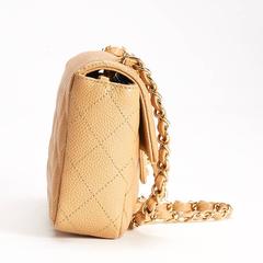 Chanel Tan Kaviar Leder East West Classic Einzelne Klappe Tasche