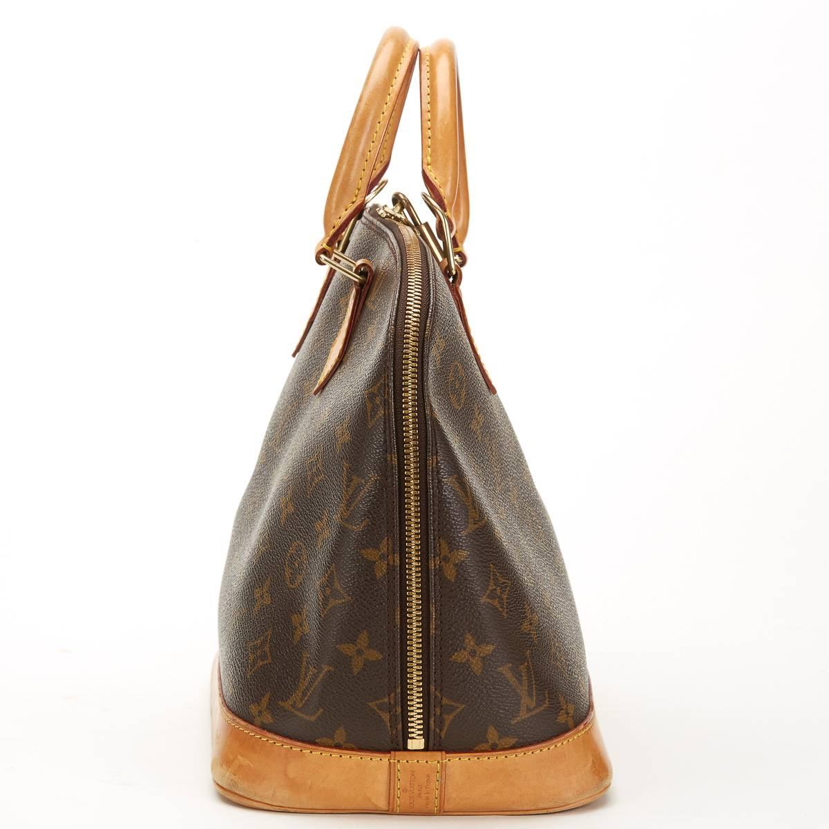 2000s Louis Vuitton Brown Classic Monogram Canvas Alma MM In Good Condition In Bishop's Stortford, Hertfordshire