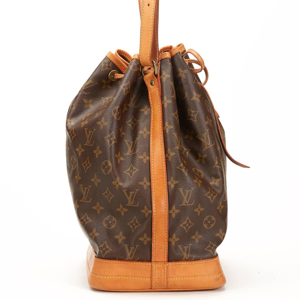 1990&#39;s Louis Vuitton Brown Classic Monogram Canvas Vintage Noé For Sale at 1stdibs