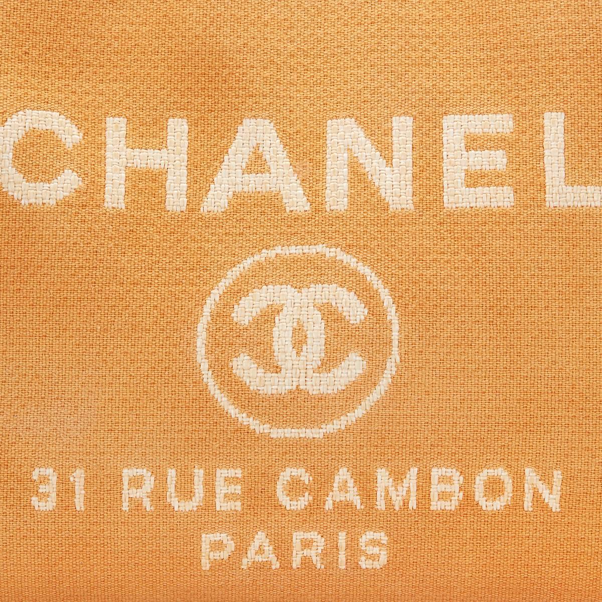 2015 Chanel Orange Canvas Small Deauville Tote In Excellent Condition In Bishop's Stortford, Hertfordshire