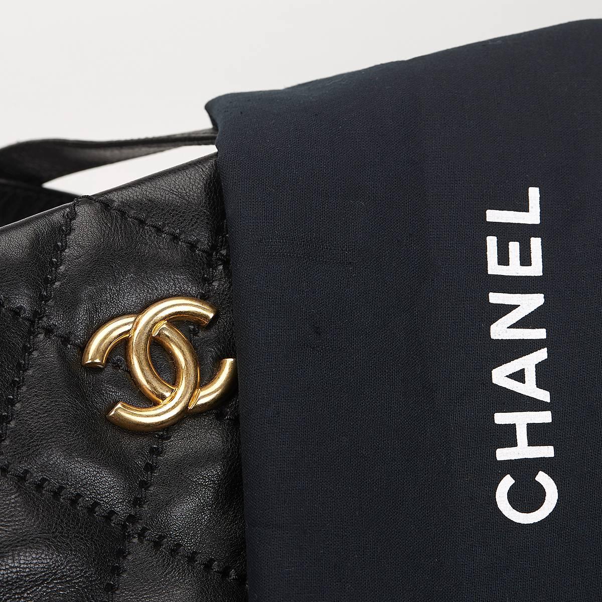 2011 Chanel Black Quilted Calfskin Portobello Tote 6
