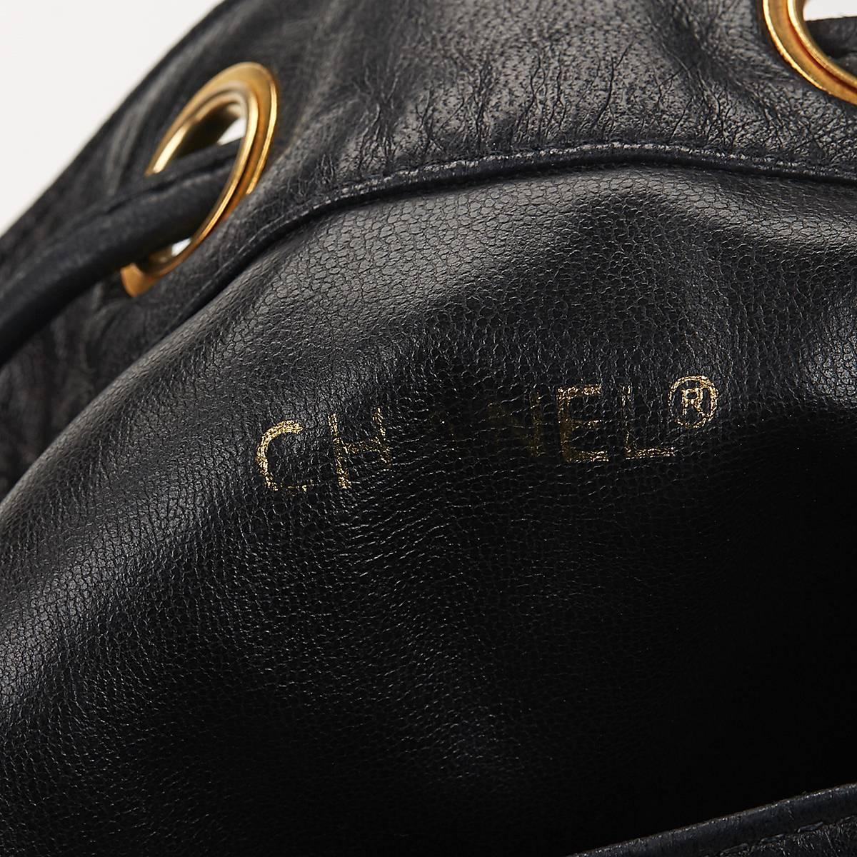1990's Chanel Black Quilted Lambskin Vintage Bucket Bag 4