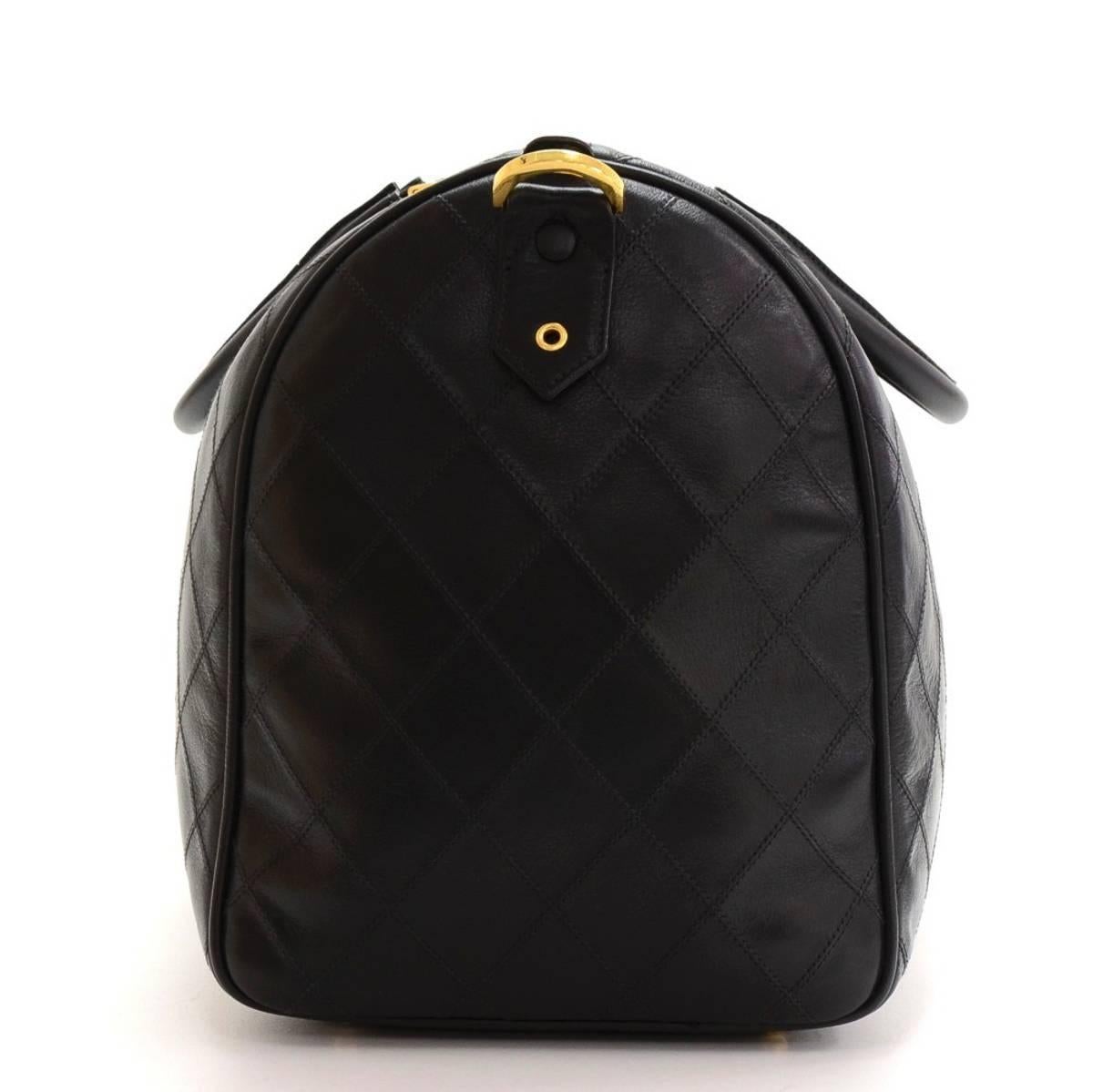 2000's Chanel Black Quilted Lambskin Vintage Boston Travel Bag In Excellent Condition In Bishop's Stortford, Hertfordshire