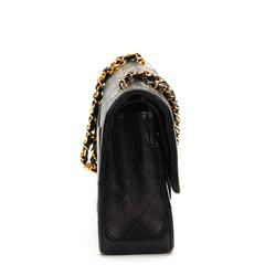 1980s Chanel Black Quilted Lambskin Vintage Medium Classic Double Flap Bag