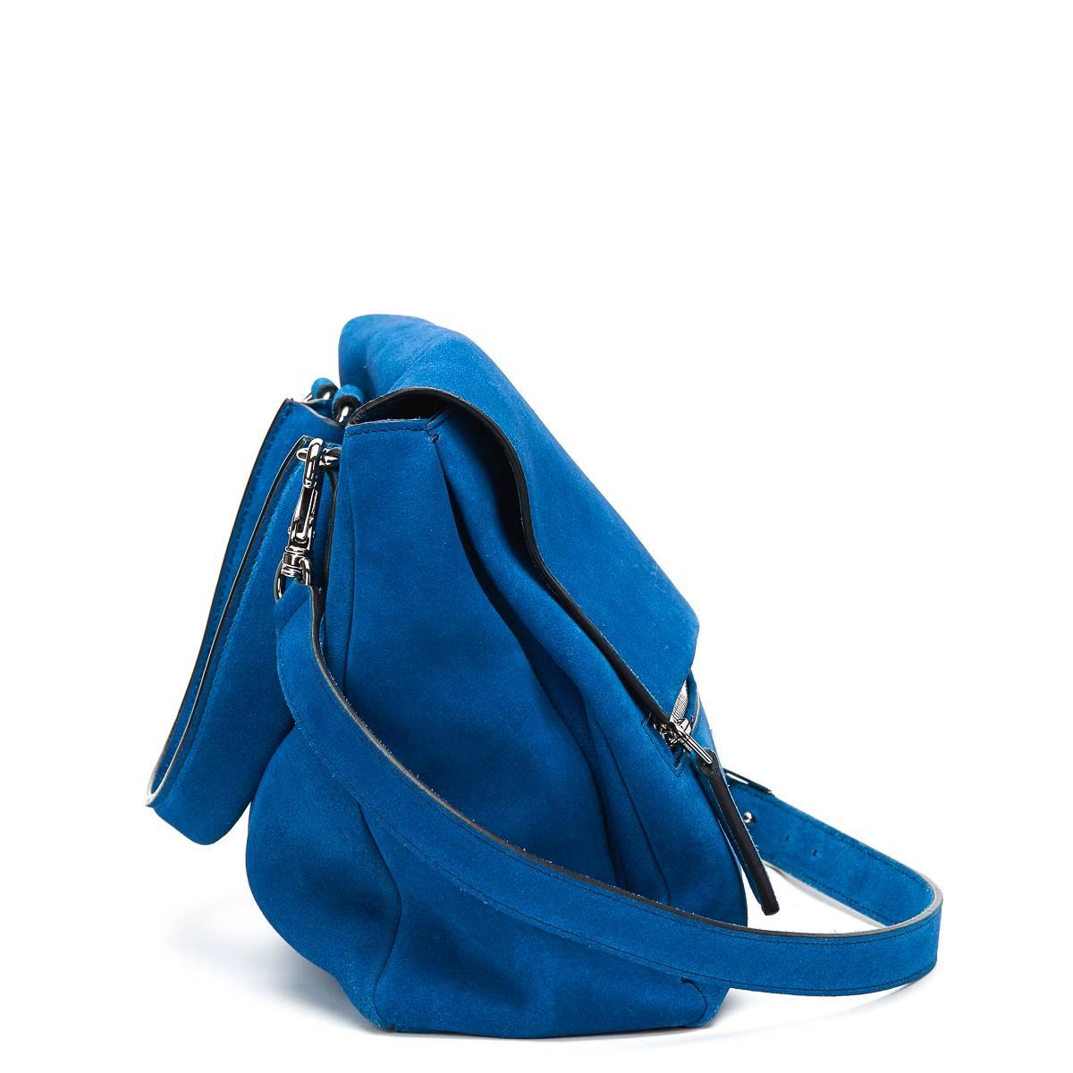 GIVENCHY
Blue Azure Suede Pandora Pure

Reference: HB501
Serial Number: EF H 0155
Age (Circa): 2015
Accompanied By: Givenchy Dust Bag, Care Cards
Authenticity Details: Serial Stamp (Made in Italy)
Gender: Ladies
Type: Shoulder, Top Handle

Colour: