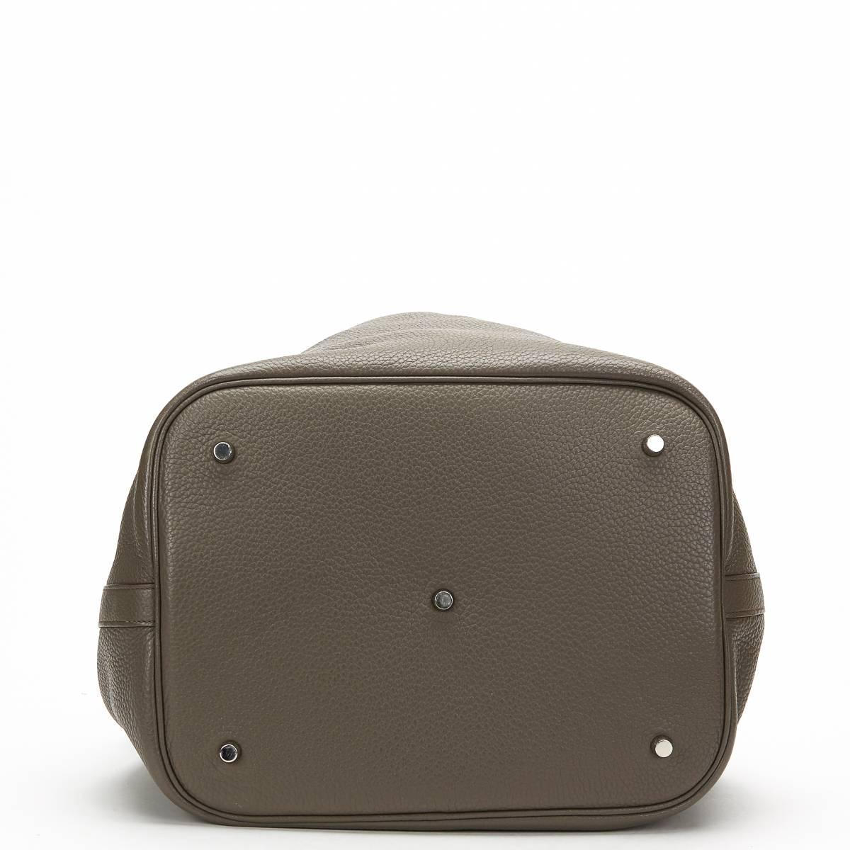 2012 Hermès Etoupe Clemence Leather Picotin Lock TGM In Excellent Condition In Bishop's Stortford, Hertfordshire