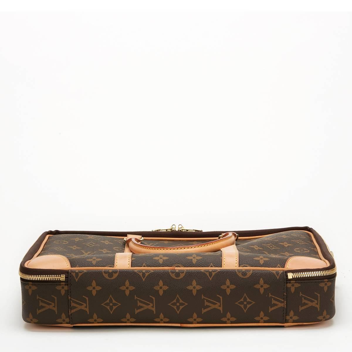 Women's or Men's 2010s Louis Vuitton Brown Classic Monogram Canvas Cupertino Laptop Bag 2011