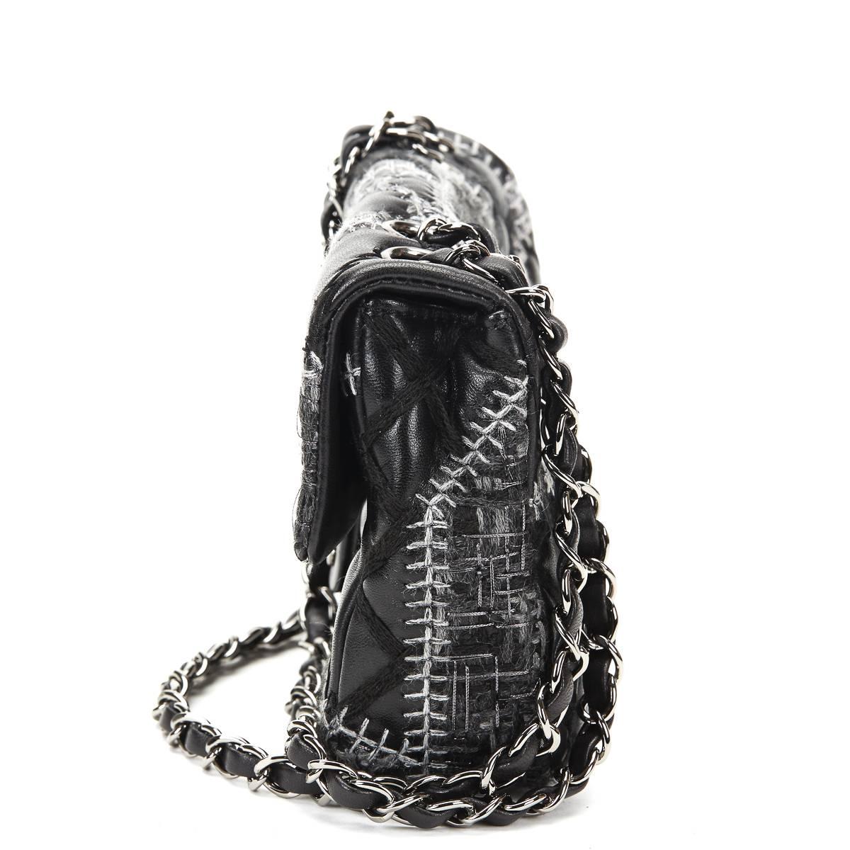 2010s Chanel Black Calfskin & Grey Wool Patchwork Classic Single Flap Bag In Excellent Condition In Bishop's Stortford, Hertfordshire