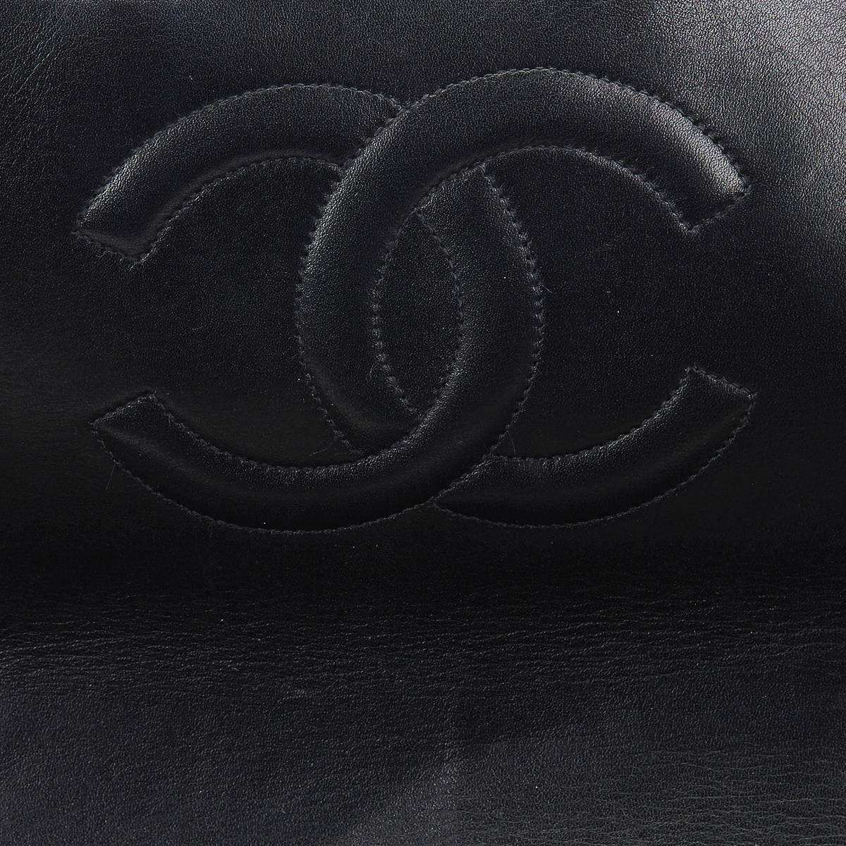 1990s Chanel Black Quilted Lambskin Vintage Maxi Jumbo XL Flap Bag 5