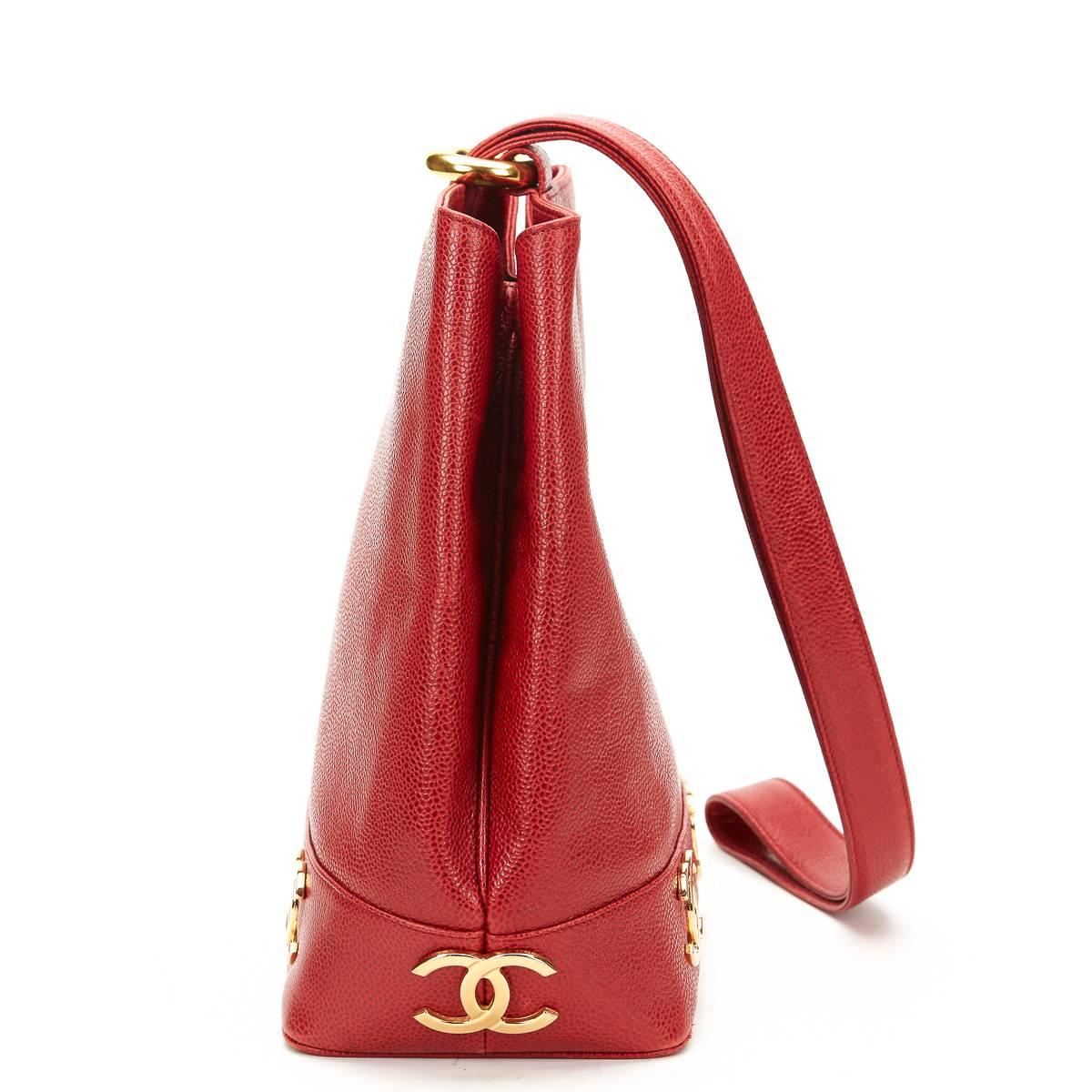 CHANEL
Red Caviar Leather Vintage Bucket Bag

This CHANEL Bucket Bag is in Excellent Pre-Owned Condition. Circa 1992. Primarily made from Caviar Leather complimented by Gold hardware. Our  reference is HB646 should you need to quote this.

