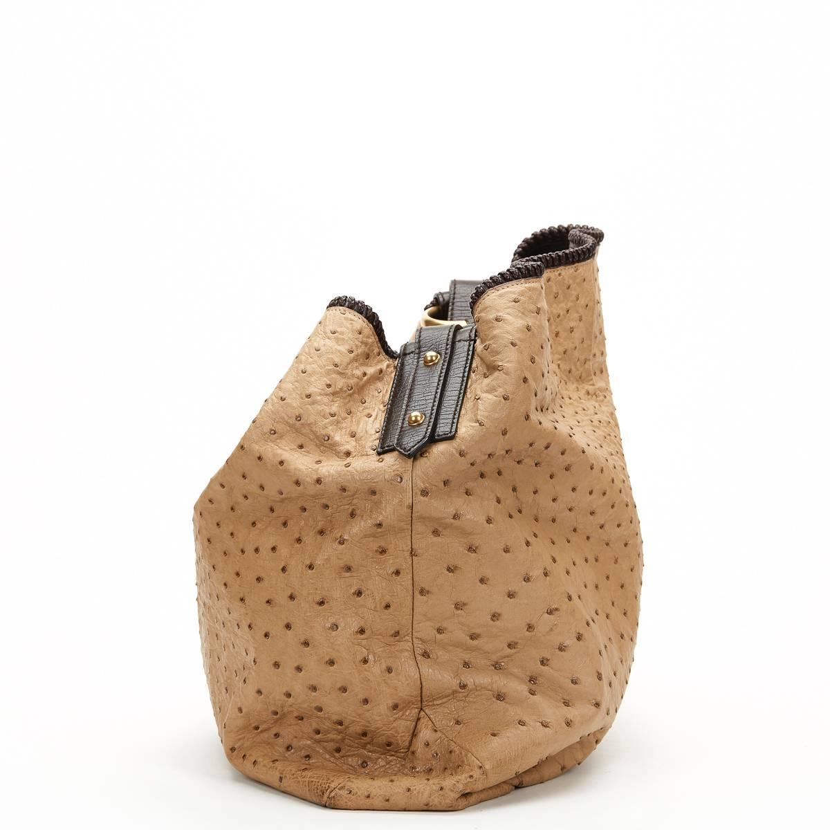 2000s Gucci Beige Ostrich Leather Horsebit Hobo Bag 1