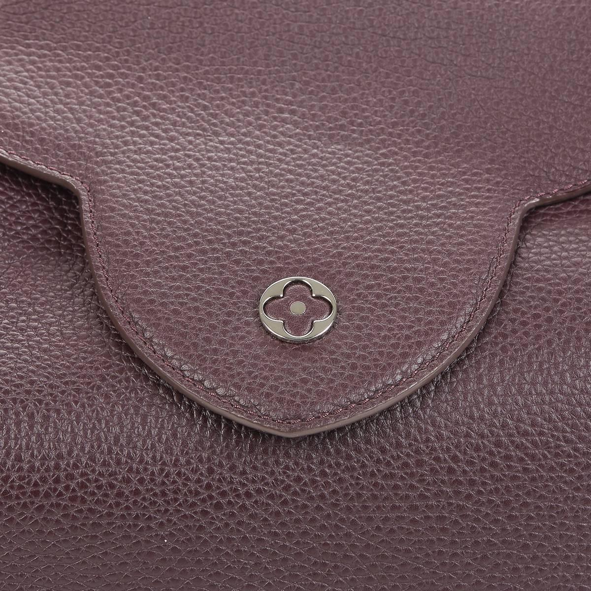 2013 Louis Vuitton Quetsche Taurillon Leather Capucines MM 1