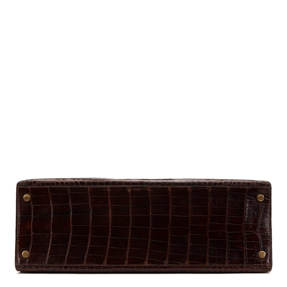 Women's 1974 Brown Crocodile Leather Vintage Kelly Sellier 35cm